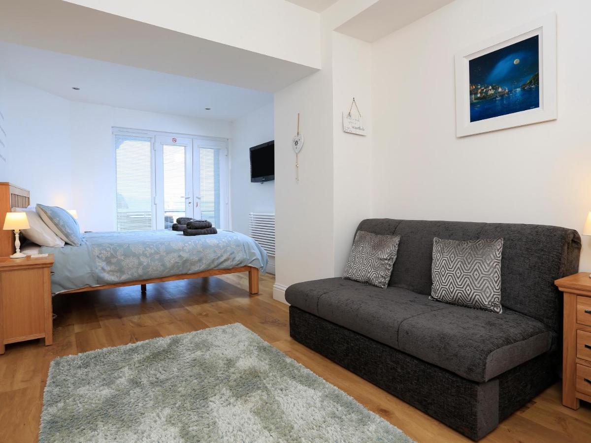 1 At The Beach Beesands Exterior photo
